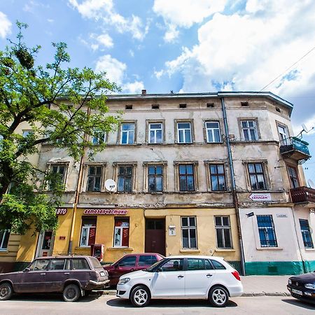 1 Bedroom Apartment Near Elizabeth'S The Cathedral إلفيف المظهر الخارجي الصورة